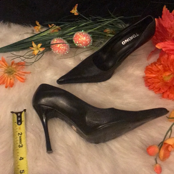 Torino Black Heels - Picture 8 of 8
